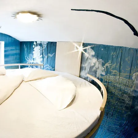 Хостел Celica *