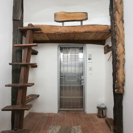 Хостел Celica *