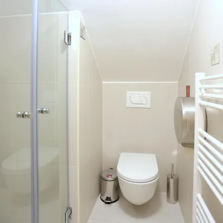 Celica Hostel *